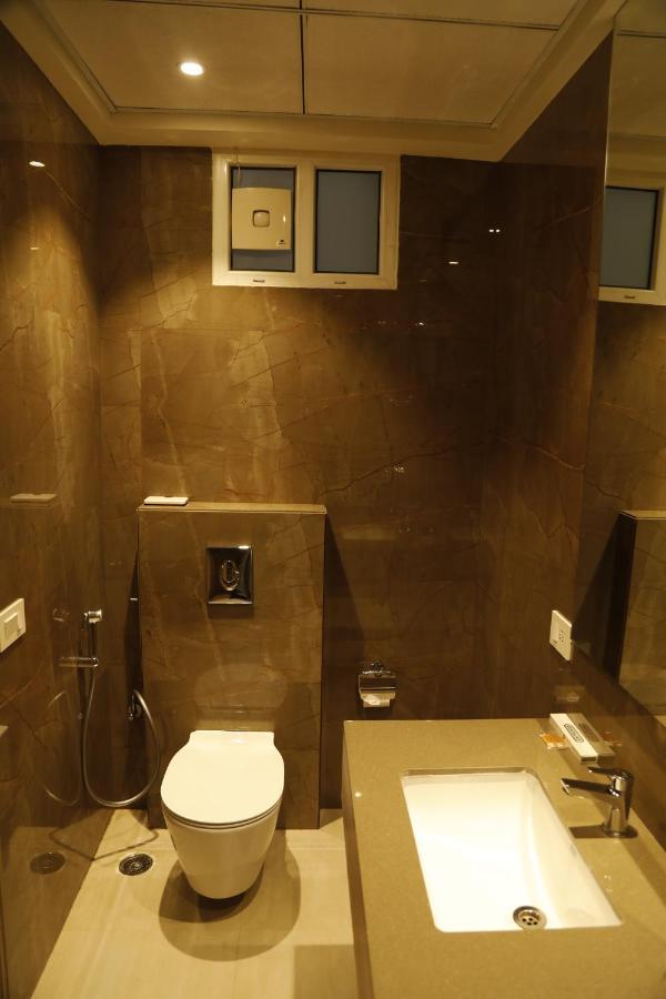 Hotel The Royal Vista 바라나시 외부 사진