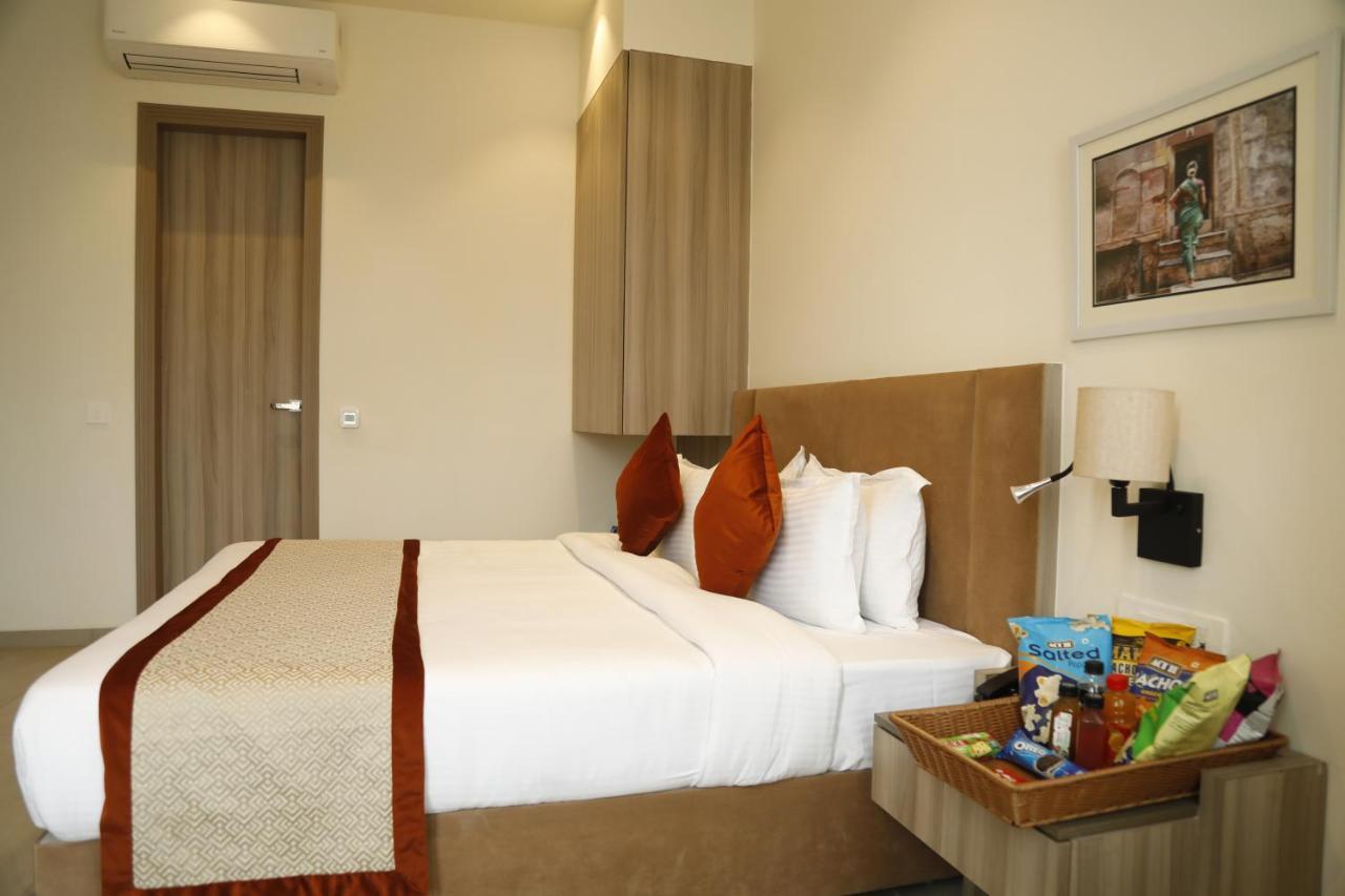 Hotel The Royal Vista 바라나시 외부 사진