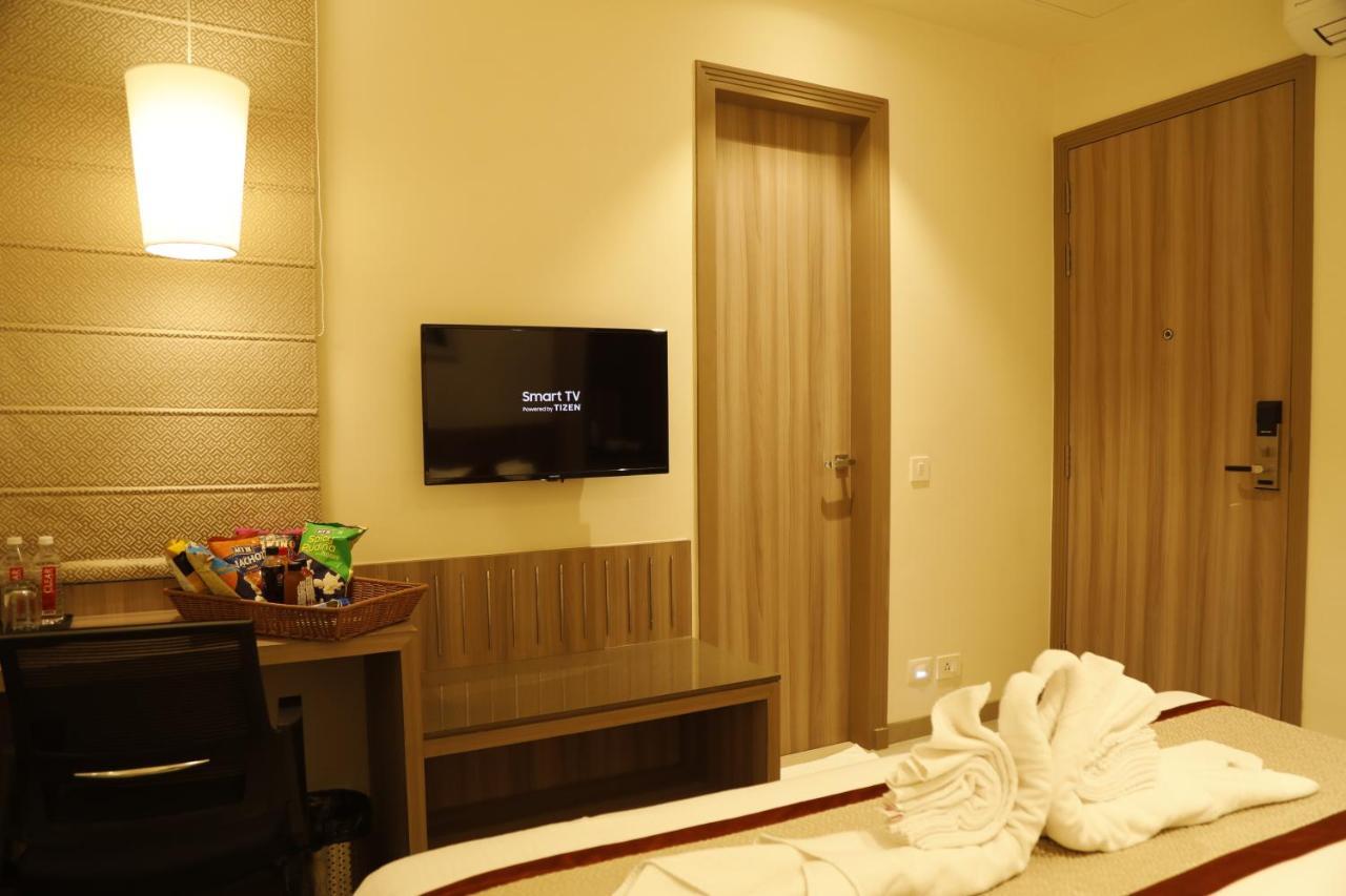 Hotel The Royal Vista 바라나시 외부 사진