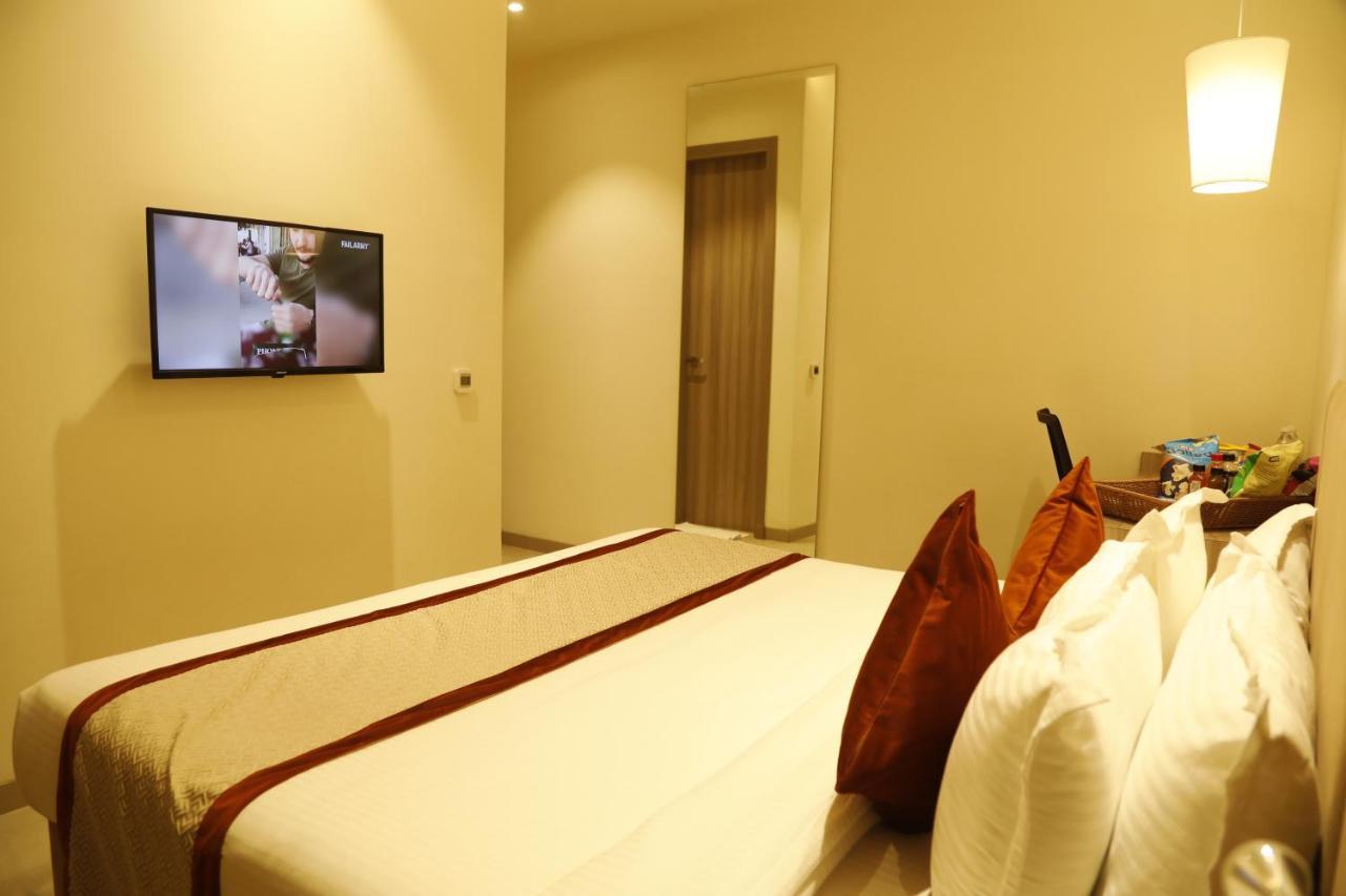 Hotel The Royal Vista 바라나시 외부 사진